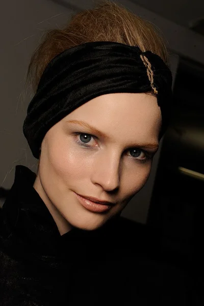 Look 11